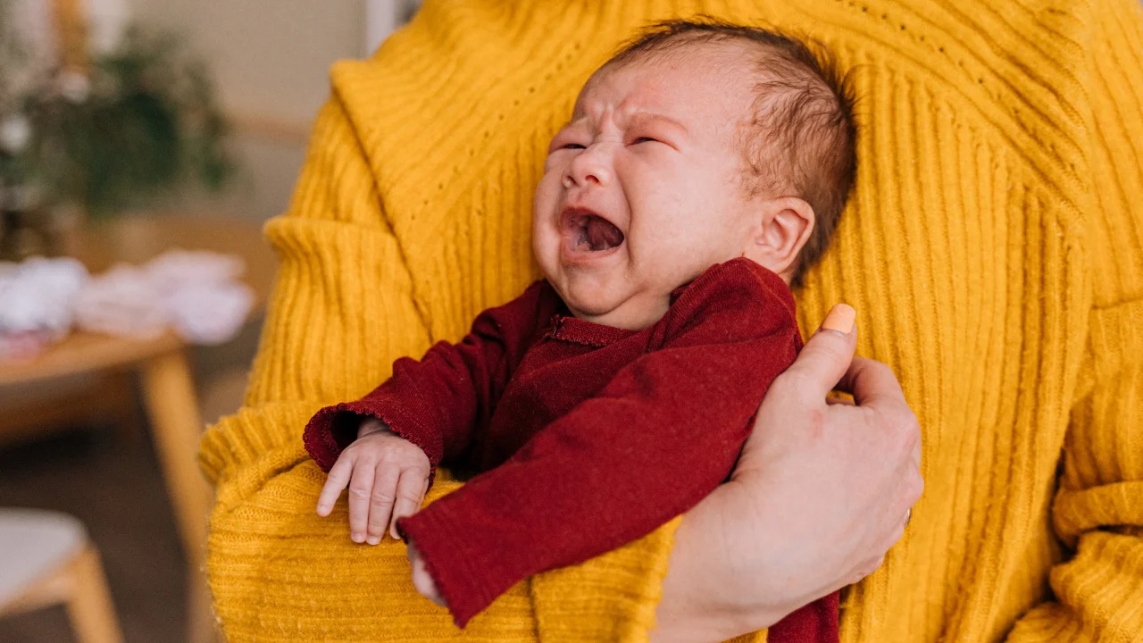 What to do when your baby’s crying for no reason