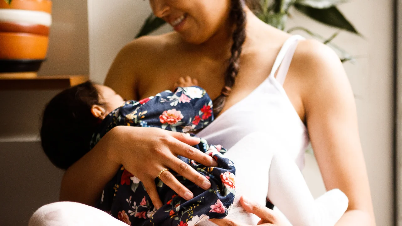 How to get a good breastfeeding latch