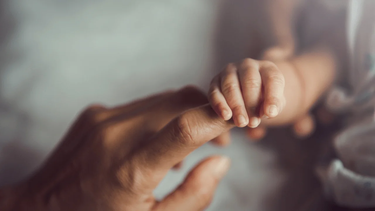 Newborn reflexes